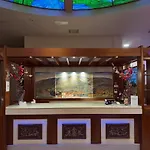 Hotel Elena 2*