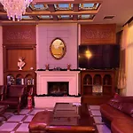 Hotel Elena