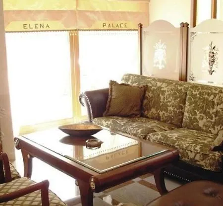 Hotel Elena 2*
