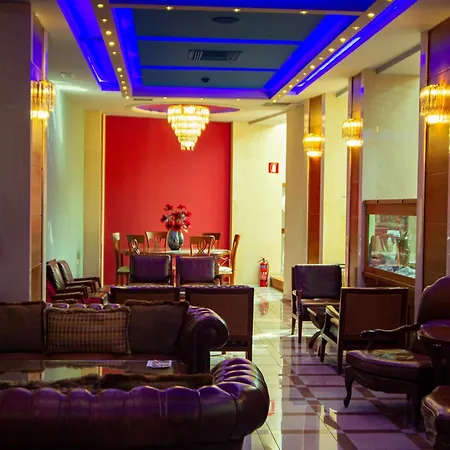 Elena Hotel 2*