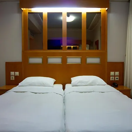 Hotel Elena