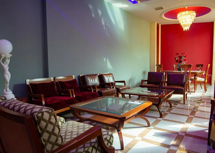 Elena Hotel 2*